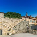 Monte Villa
